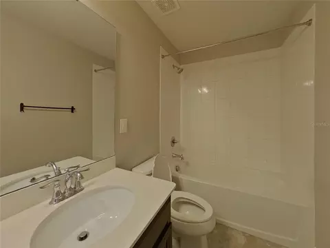 Bath - 11140 Spring Point Cir, Riverview, FL 33579 photo 2 of 2