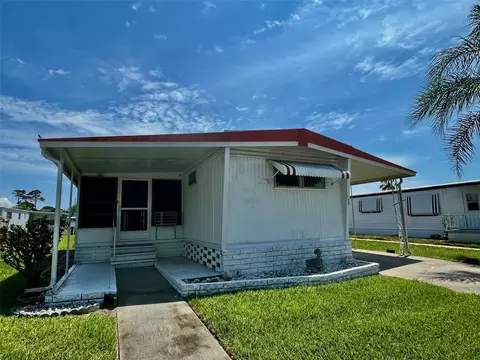 130 Melody Ln, Tarpon Springs, FL 34689