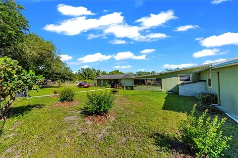 Exterior - 13610 Acker Rd, Dover, FL 33527 photo 15 of 19