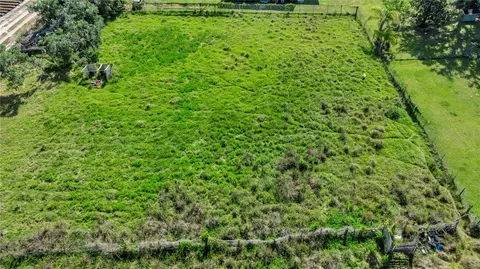 View/Area - 13610 Acker Rd, Dover, FL 33527 photo 13 of 14