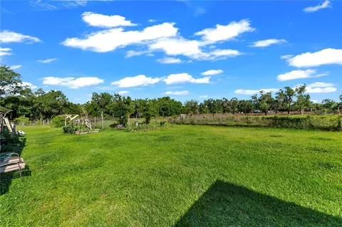 Exterior - 13610 Acker Rd, Dover, FL 33527 photo 6 of 19