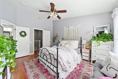 Bedroom - 2125 Wild Grape Pl, Riverview, FL 33578 photo 3 of 5