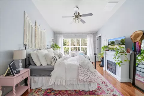 Bedroom - 2125 Wild Grape Pl, Riverview, FL 33578 photo 1 of 5