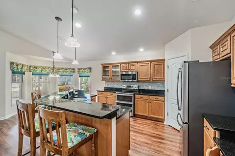 Kitchen - 11709 Spindrift Loop, Hudson, FL 34667 photo 2 of 5