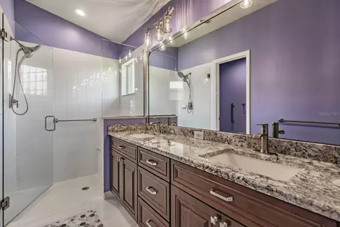 Bath - 11709 Spindrift Loop, Hudson, FL 34667 photo 1 of 4