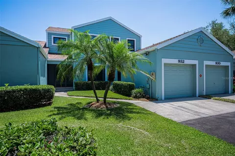 932 Myakka Ct NE, Saint Petersburg, FL 33702