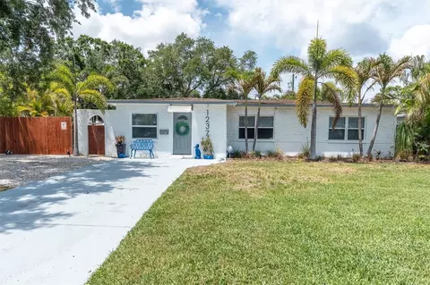 1237 57th Ave N, Saint Petersburg, FL 33703