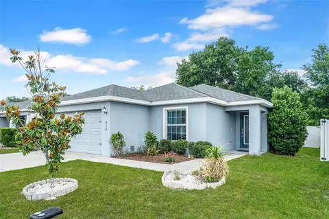 916 Orleans Dr, Eagle Lake, FL 33839