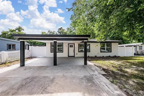 134 Emerald Ln, Largo, FL 33771