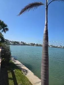 531 Harbor Dr N, Indian Rocks Beach, FL 33785