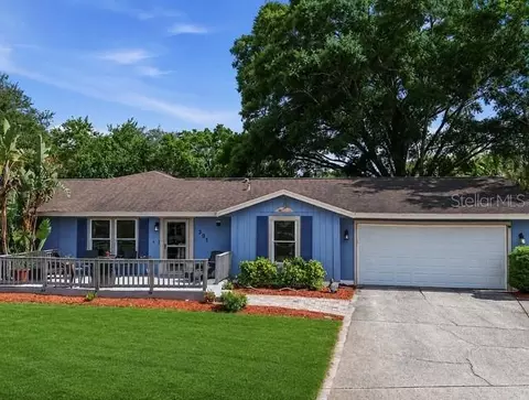 391 Walnut Ct, Palm Harbor, FL 34683