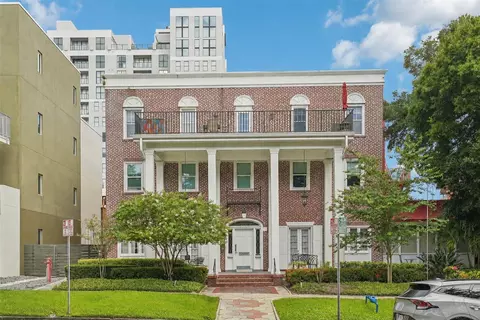 219 4th Ave N #201, Saint Petersburg, FL 33701
