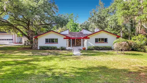 2065 Brady Dr, Dunedin, FL 34698