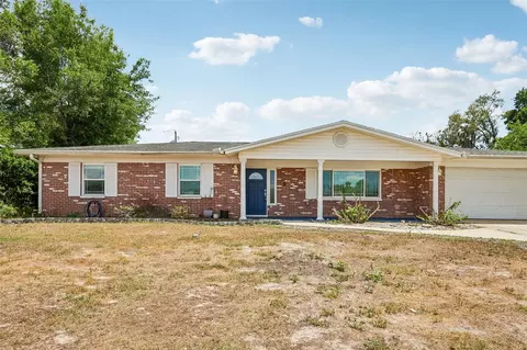 1607 Lark Ln, Brandon, FL 33510