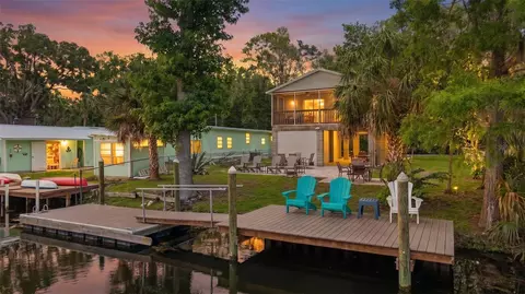 6183 Waverly Rd, Weeki Wachee, FL 34607