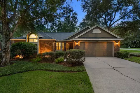 344 Cascade Ln, Palm Harbor, FL 34684