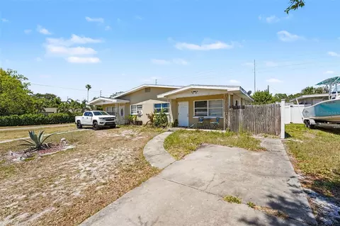 1634 S Jefferson Ave, Clearwater, FL 33756
