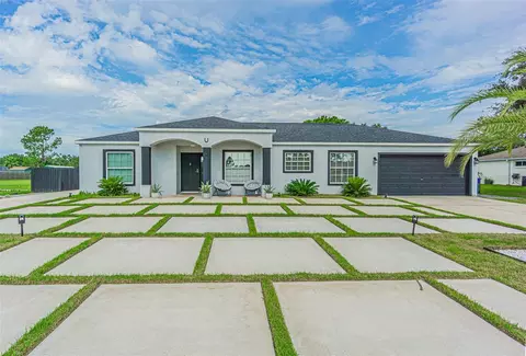 Exterior - 12121 Colonial Estates Ln, Riverview, FL 33579 photo 1 of 4