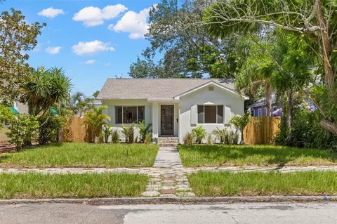 1211 16th Ave N, Saint Petersburg, FL 33704