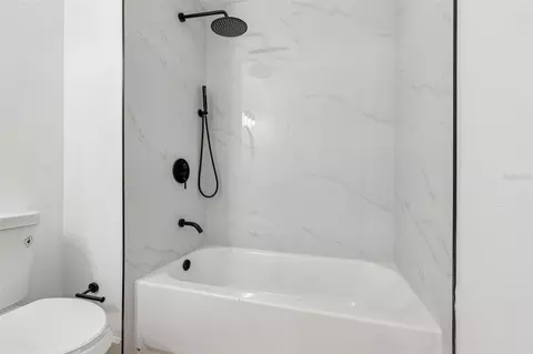 Bath - 4911 Barnstead Dr, Riverview, FL 33578 photo 9 of 10