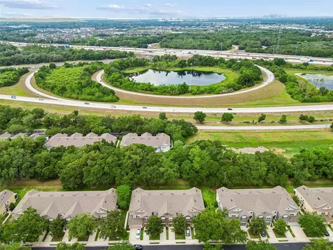 View/Area - 4911 Barnstead Dr, Riverview, FL 33578 photo 6 of 15