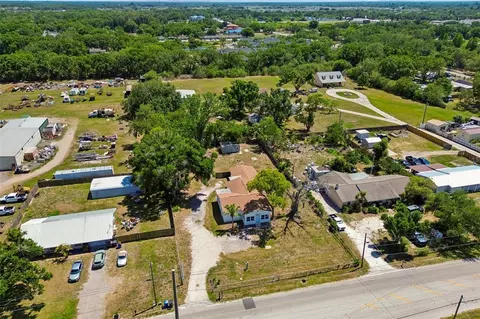 View/Area - 1611 E Shell Point Rd, Ruskin, FL 33570 photo 8 of 10