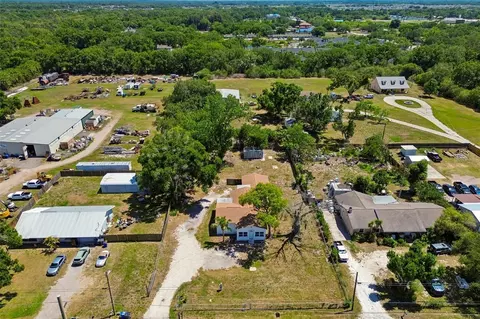 View/Area - 1611 E Shell Point Rd, Ruskin, FL 33570 photo 7 of 10