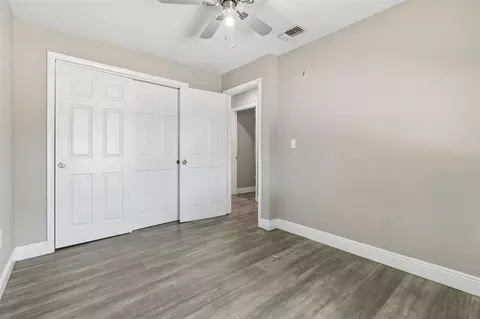 Bedroom - 1611 E Shell Point Rd, Ruskin, FL 33570 photo 1 of 5