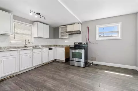 Kitchen - 1611 E Shell Point Rd, Ruskin, FL 33570 photo 1 of 1