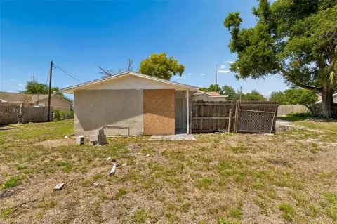 Exterior - 1611 E Shell Point Rd, Ruskin, FL 33570 photo 7 of 16