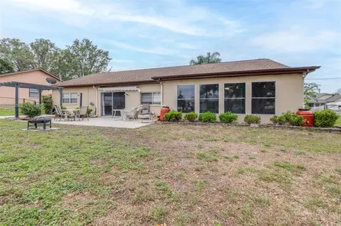 Exterior - 8441 Braganza St, Spring Hill, FL 34608 photo 8 of 9