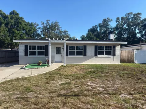 810 W 113th Ave, Tampa, FL 33612