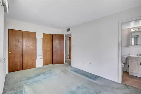 Bedroom - 2217 Sunset Dr #E27, Bradenton, FL 34207 photo 4 of 4