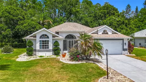 1707 Tremont Ct, Sun City Center, FL 33573