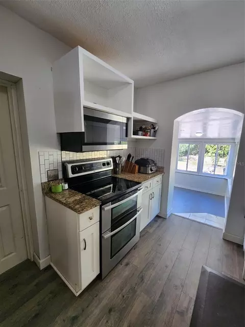 Kitchen - 1608 Edna Ave, Largo, FL 33770 photo 3 of 5