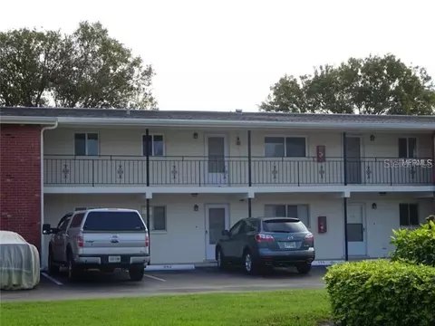 4570 Overlook Dr NE #283, Saint Petersburg, FL 33703