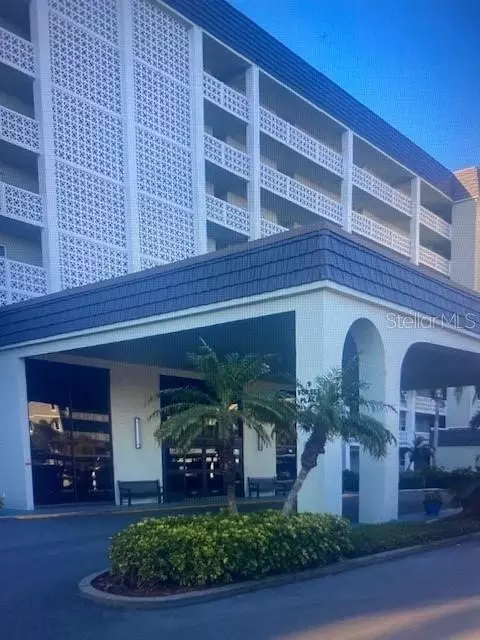 9 Forbes Place Pl #112, Dunedin, FL 34698