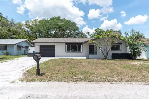 11133 100th Ave, Seminole, FL 33772
