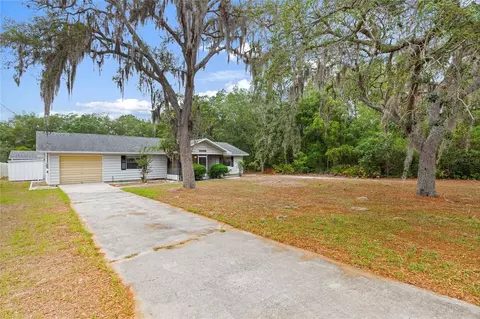 Exterior - 3377 Memory Ln, Spring Hill, FL 34606 photo 3 of 11