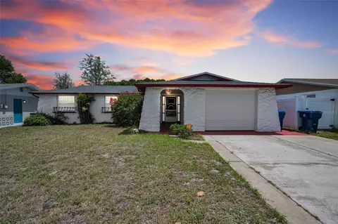 6136 11th Ave, New Port Richey, FL 34653