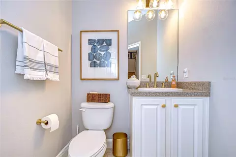 Bath - 208 Elm View Ct, Brandon, FL 33511 photo 1 of 4