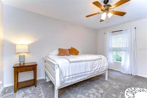 Bedroom - 208 Elm View Ct, Brandon, FL 33511 photo 3 of 4