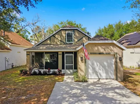 628 Cape Cod Cir, Valrico, FL 33594
