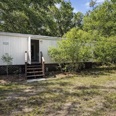 23781 NE 183rd St, Fort Mc Coy, FL 32134