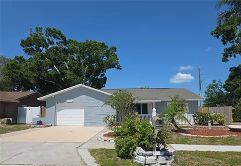 8990 123rd Way, Seminole, FL 33772