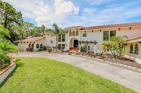 500 N Highland Ave, Tarpon Springs, FL 34688