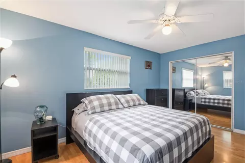 Bedroom - 970 8th Ave NE, Largo, FL 33770 photo 2 of 5