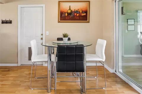 Dining - 970 8th Ave NE, Largo, FL 33770 photo 2 of 2