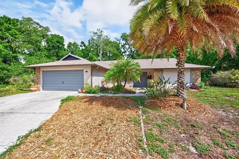 2735 Cypress Hollow Ct, New Port Richey, FL 34655