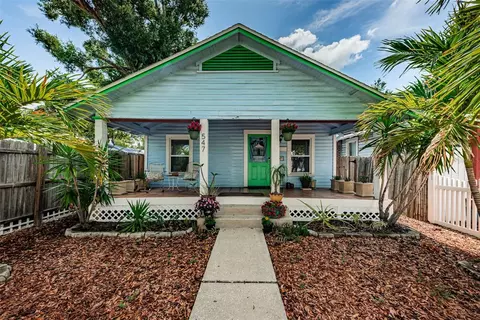 547 15th St N, Saint Petersburg, FL 33705